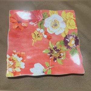 Bouquet le Fleur
222 FIFTH (PTS)plate